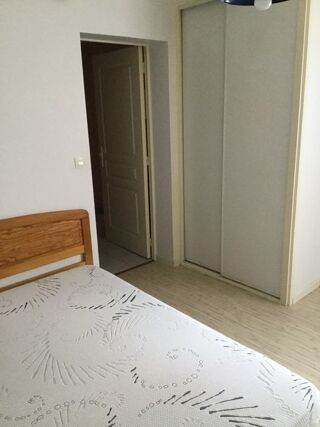  Appartement à louer 1 pièce 35 m²