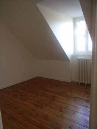  Appartement à louer 3 pièces 67 m²