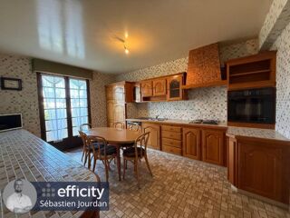  Maison à vendre 7 pièces 242 m²