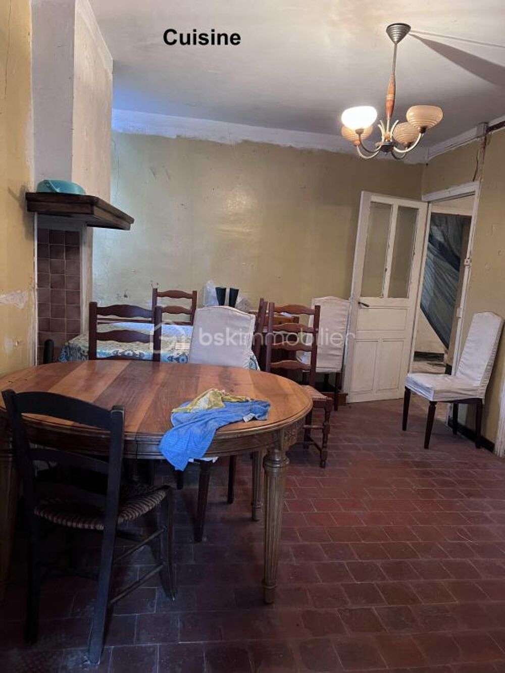 Vente Maison Maison en pierre R+1 de 144 m2 habitable avec combles de 63 m2 et cave voutée en sous sol de 88 m2 Bez et esparon