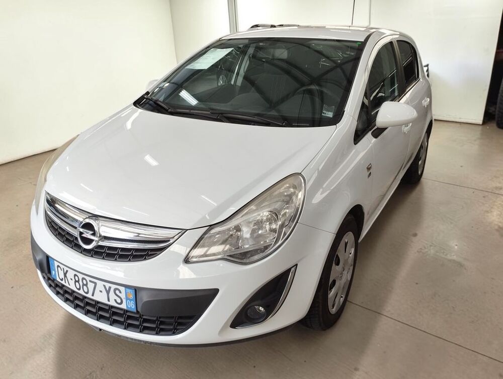 Corsa 1.2 85 TWINPORT 150EME ANNIV 2012 occasion 06640 Saint-Jeannet