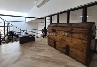  Duplex/triplex à vendre 5 pièces 204 m²