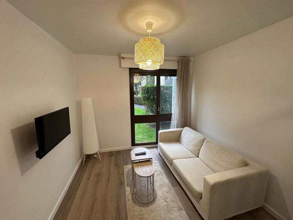 Location Appartement Studio de 13m2  louer sur Fontenay le Fleury Fontenay le fleury