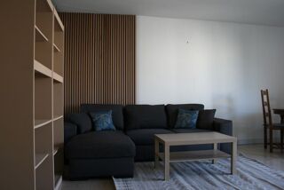  Appartement à louer 3 pièces 78 m²
