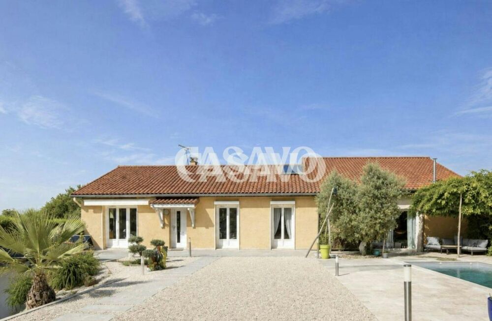 Vente Maison 5 pièces de 178m² - 38138 Les Côtes-d'Arey