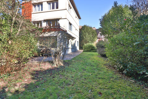 Dpt Hauts de Seine (92), à vendre  maison P7 de 220 m² - Terrain de 560,00 m² 1340000 Chtenay-Malabry (92290)