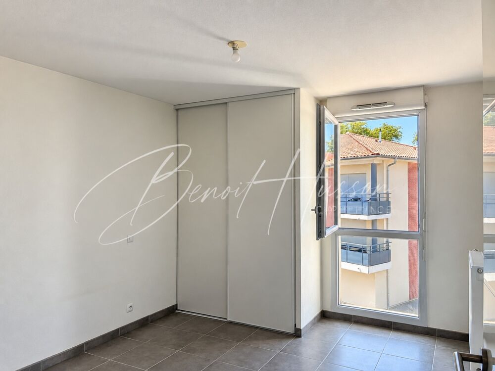 Appartement T2 de 43m² avec balcon de 6m² (parking inclus)