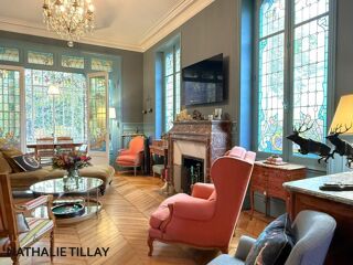  Maison � vendre 10 pi�ces 335 m�