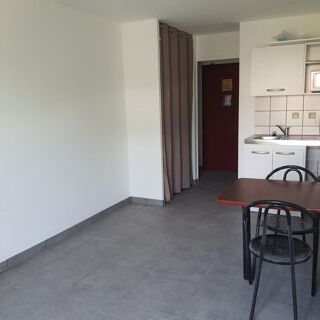  Appartement à louer 1 pièce 18 m²