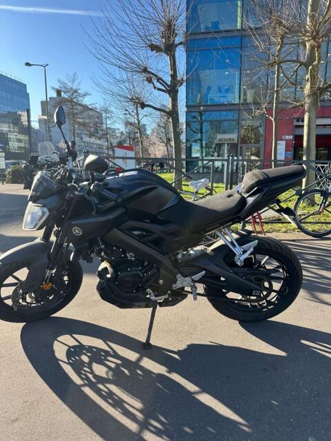 YAMAHA 2019 occasion 92800 Puteaux