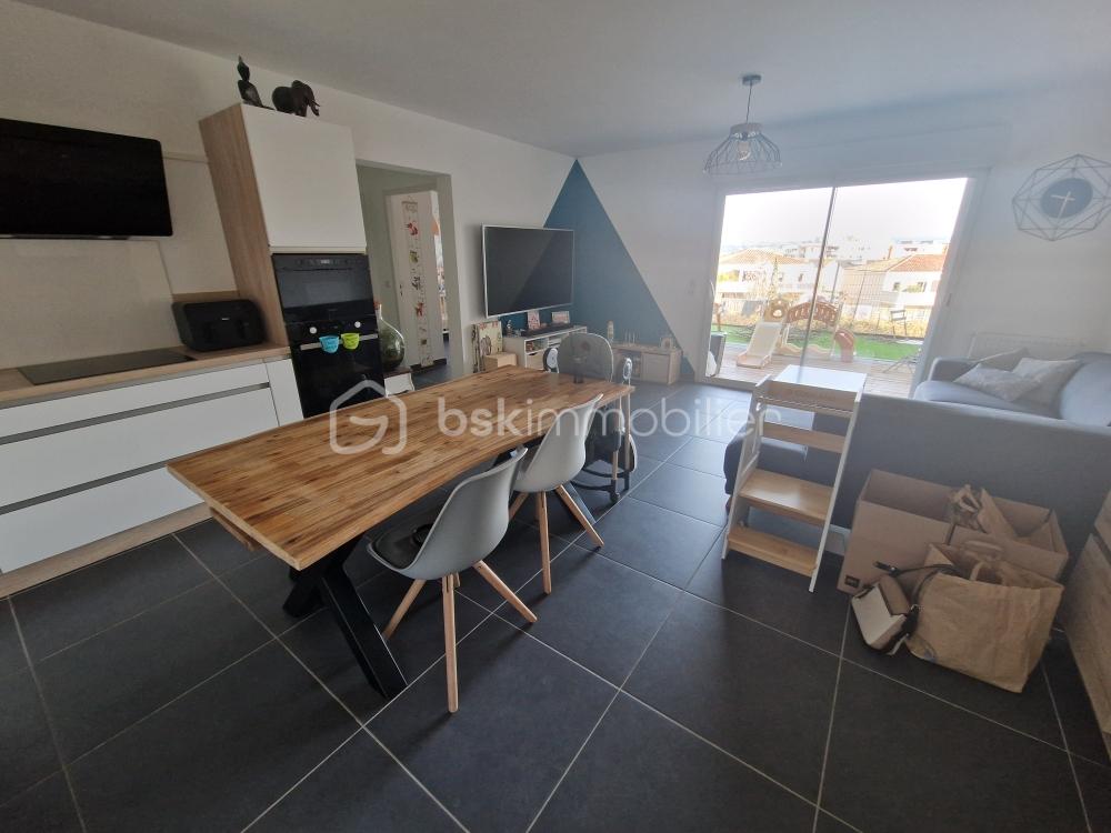 Appartement + Garage coup de coeur au rez de chaussée avec terrasse et jardin