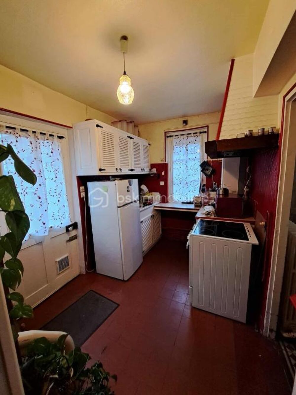 Vente Maison Charmante maison de ville avec dépendance et grand garage – L'Aigle L aigle