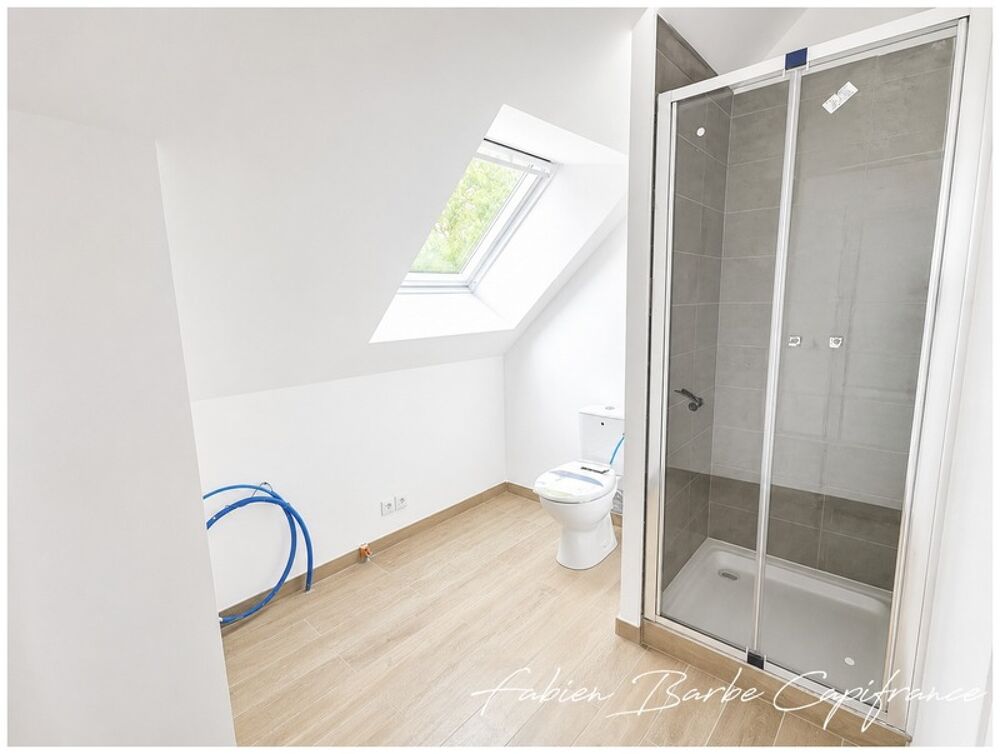 Grande longère 170 m² avec une partie rénovée (56800)