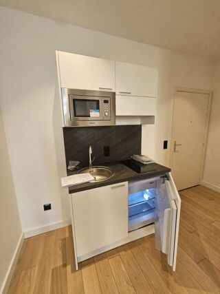  Appartement à louer 1 pièce 19 m²