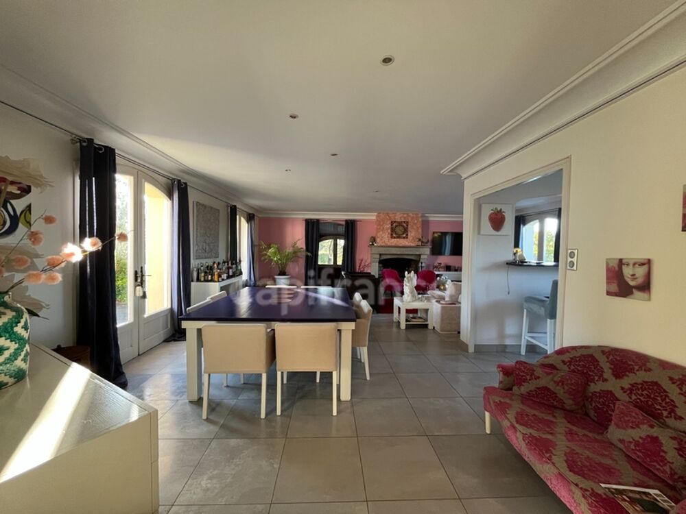  vendre  Proprit/chteau Les Sables-d'Olonne (85100)