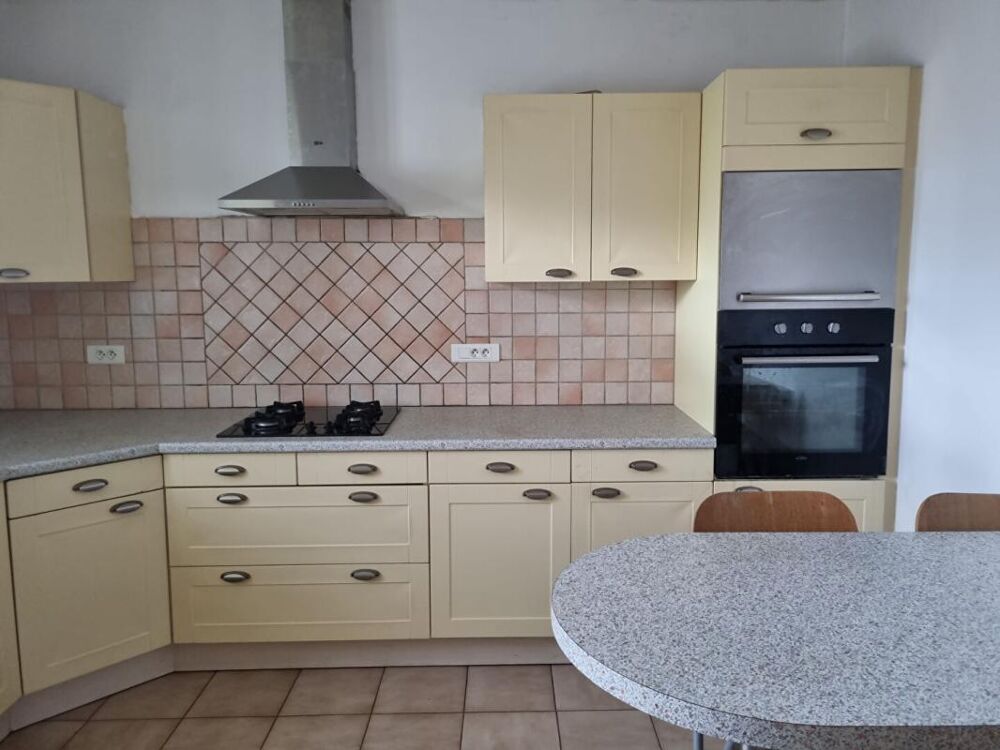 MAISON 4 CHAMBRES et GARAGE DOUBLE
