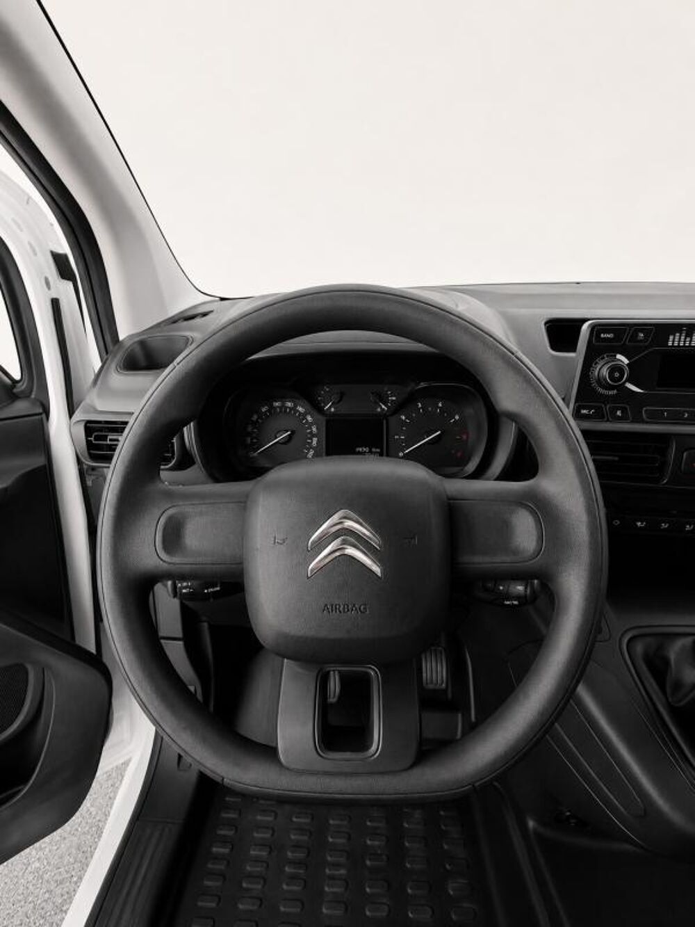 Berlingo 1&deg; Main / 1.5l B HDI 75cv Version Club CLIM/T&eacute;l/R&eacute;gul/Limit 2021 occasion 60430 Abbecourt