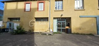  Immeuble à vendre 2 pièces 110 m²
