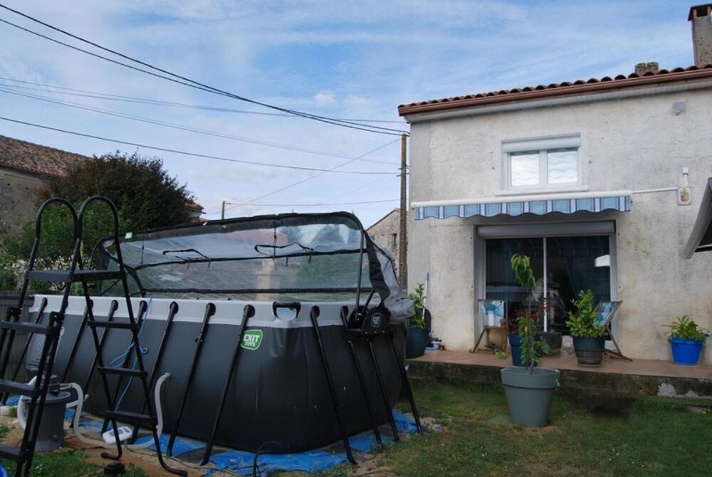 Vente Maison Maison en pierre CHAMPNIERS (16) Champniers