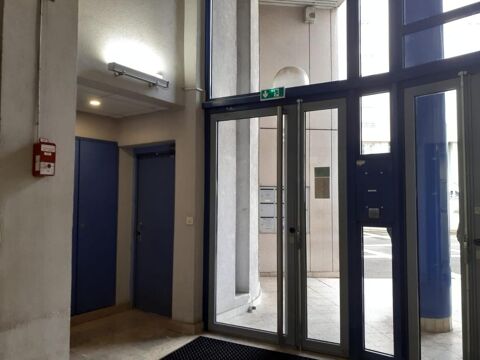   Locaux/Biens immobiliers 