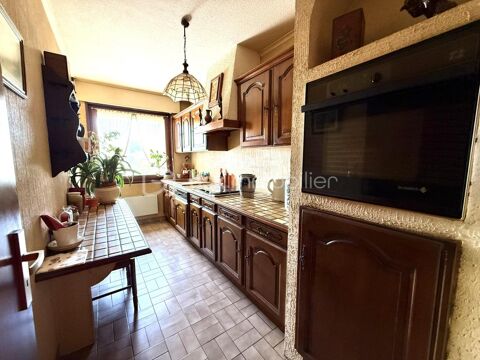   Appartement f3 avec garage ferm� et balcon Appartement - 3 pi�ce(s) - 74 m�