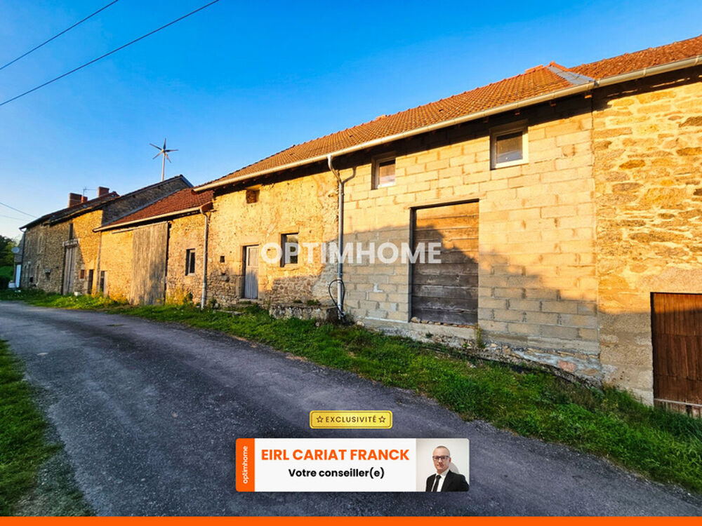 À vendre : Grange avec maison à rénover - Idéalement située à Fursac