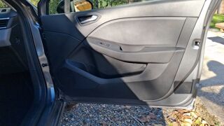 Clio 1.6 E-Tech 145 Hybride EDC6 Evolution - Garantie constructeu 2026 occasion 11000 Carcassonne