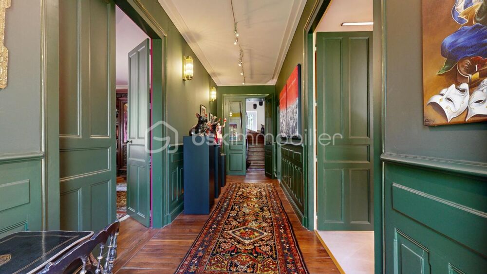 Maison de maître avec dépendance, gîte et parc arboré  Vigeois (Corrèze)