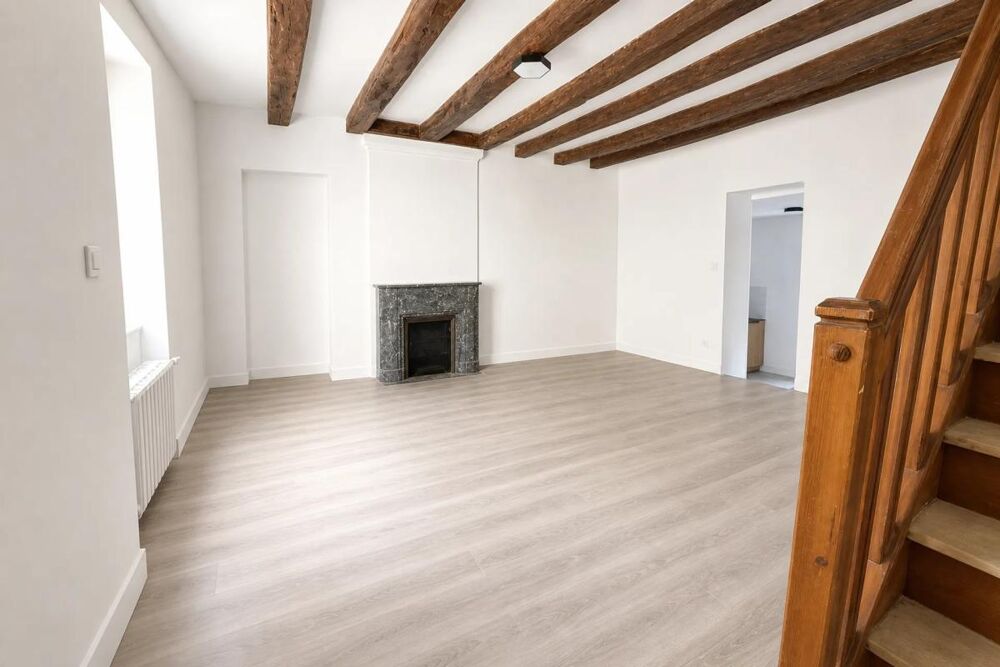 Vente Maison Maison rénovée 4 pièces 95 m², Descartes Descartes