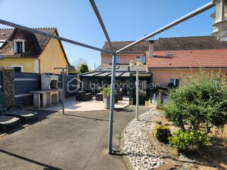  Maison � vendre 15 + pi�ces 355 m�