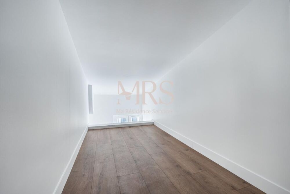 Vente Appartement Bel appartement atypique Paris 18 Paris 18