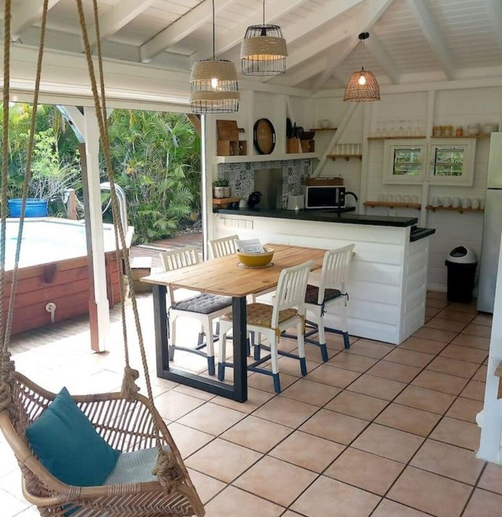 Havre Tropical avec bungalow et piscine 4P  Sainte-Anne