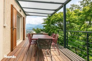  Propriété/château à vendre 8 pièces 212 m²