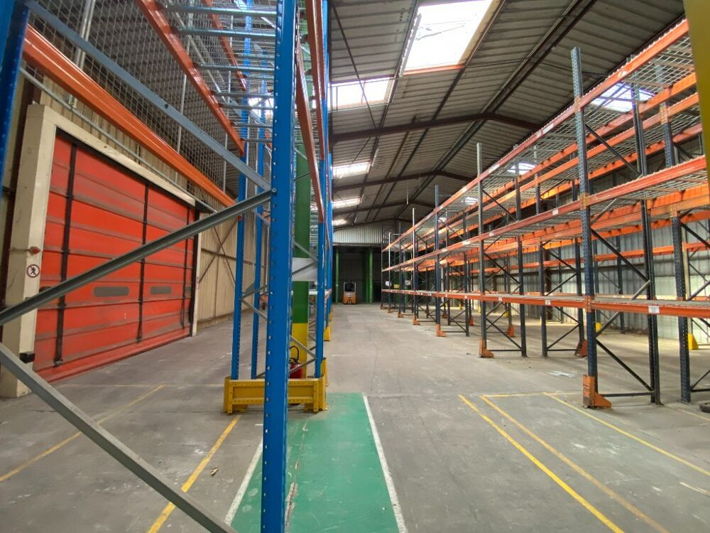   A VENDRE - BATIMENT D ACTIVITE Baudrieres