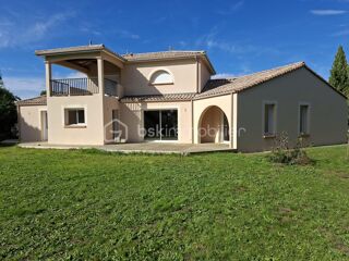  Propri�t�/ch�teau � vendre 5 pi�ces 147 m�