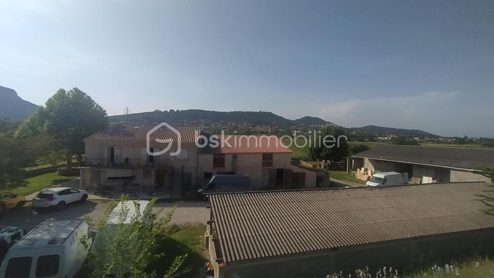 Vente Ferme campagne sur 3.6 hectares de terres agricole bio Villeneuve