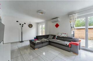  Duplex/triplex � vendre 4 pi�ces 80 m�