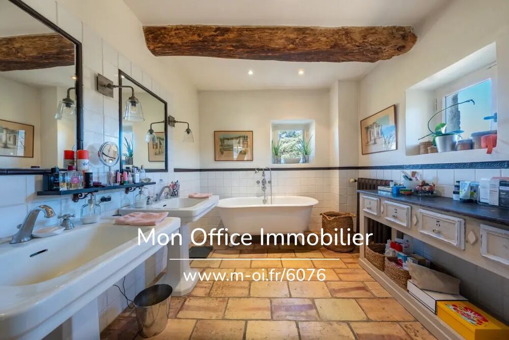  vendre  Proprit/chteau Mnerbes (84560)