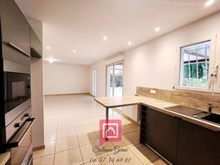  Villa  vendre 5 pices 125 m