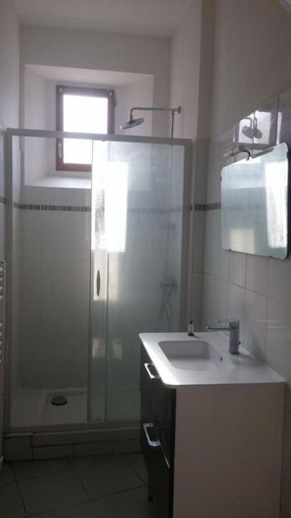  Appartement à louer 2 pièces 46 m²
