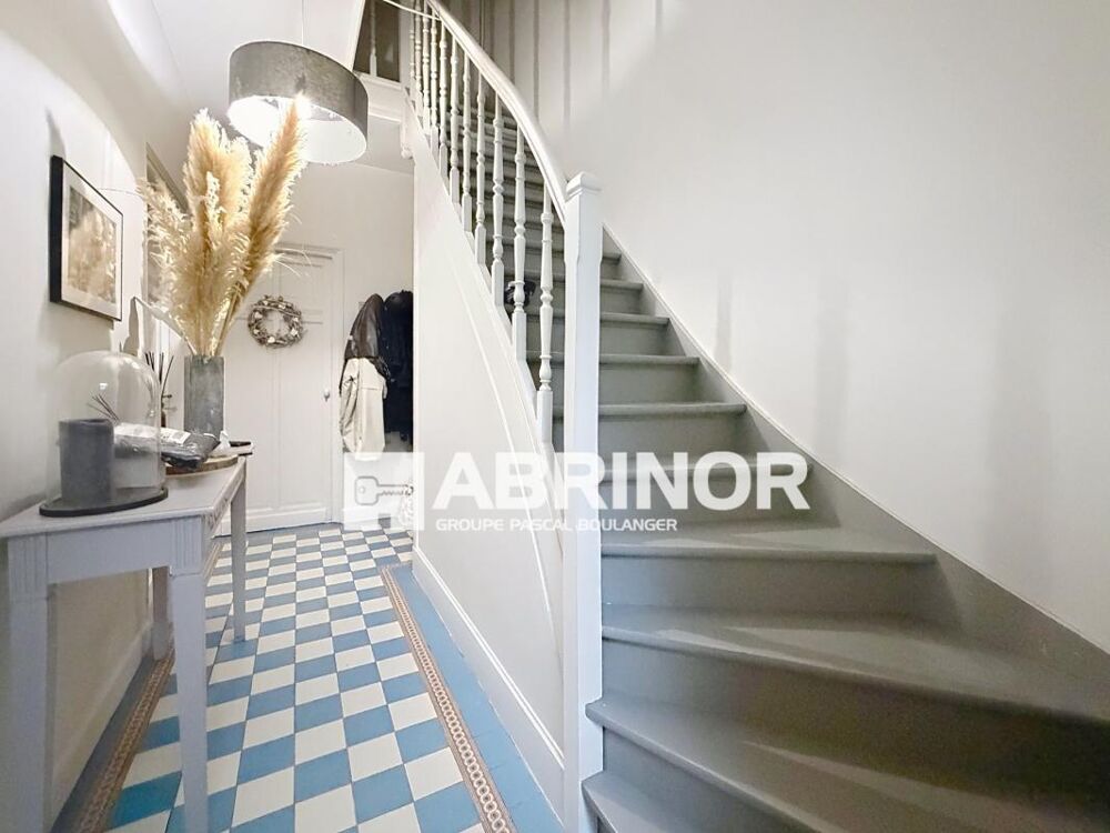 Vente Maison ROUBAIX - ALFRED MOTTE - MAISON PLEINE DE CACHET - 5 CHAMBRES - 2 GARAGES Roubaix