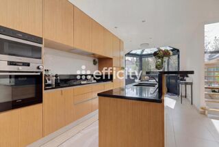  Villa à vendre 7 pièces 230 m²