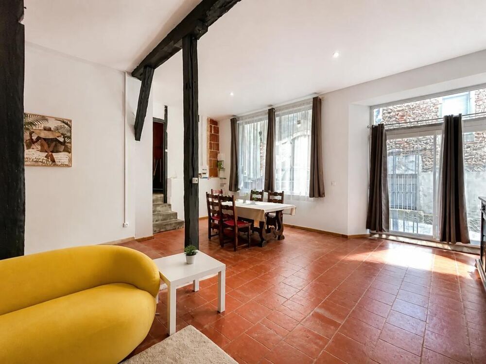 Maison de ville de 126 m² avec garage, cour intérieure