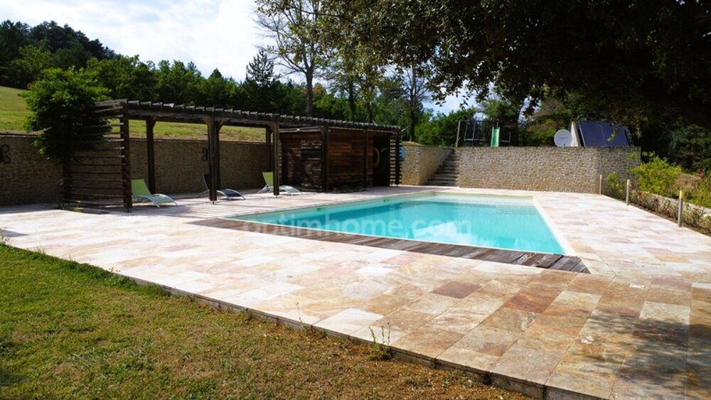 ? Propriété de Prestige XVe - 2,5 Ha avec Source - Vue Panoramique - Aiglun (04)