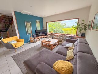  Propriété/château à vendre 6 pièces 141 m²