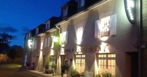 H&Ocirc;TEL RESTAURANT 3 ETOILES 380000 19170 Tarnac