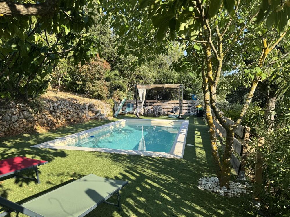 Vente Villa À La Roquebrussanne ( 83136), maison de charme dans un écrin de nature  et de calme avec panorama exceptionnel, terrain 5689 m2 La roquebrussanne