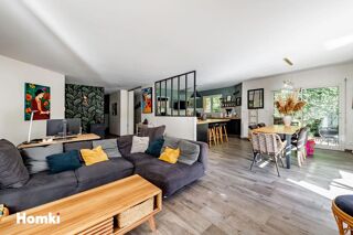 Vente Maison Maison/Villa T4 de 111 m² à Ludon-Médoc 33290 Ludon medoc