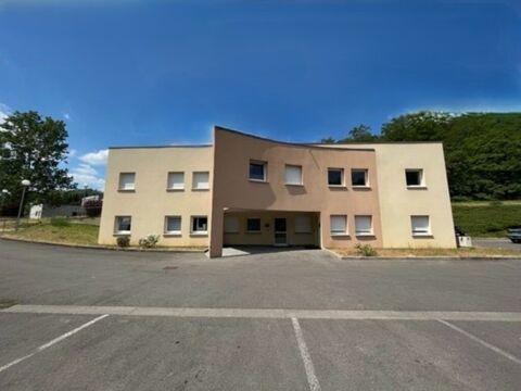 LONGWY, EXCEPTIONNELLE MAISON DE SANTE/ GRAND LOCAL COMMERCIAL DE 795 M&sup2; AVEC UN VASTE STATIONNEMENT - EMPLACEMENT PREMIUM AUX T 1796000 54400 Longwy