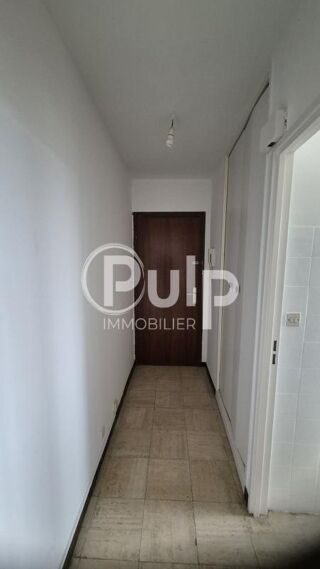  Appartement � vendre 4 pi�ces 77 m�